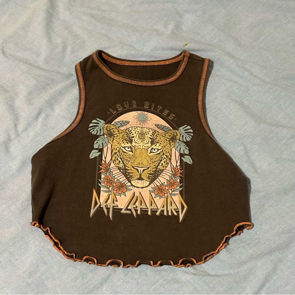 Def Leppard Love Bites Grey Cropped Tank Top